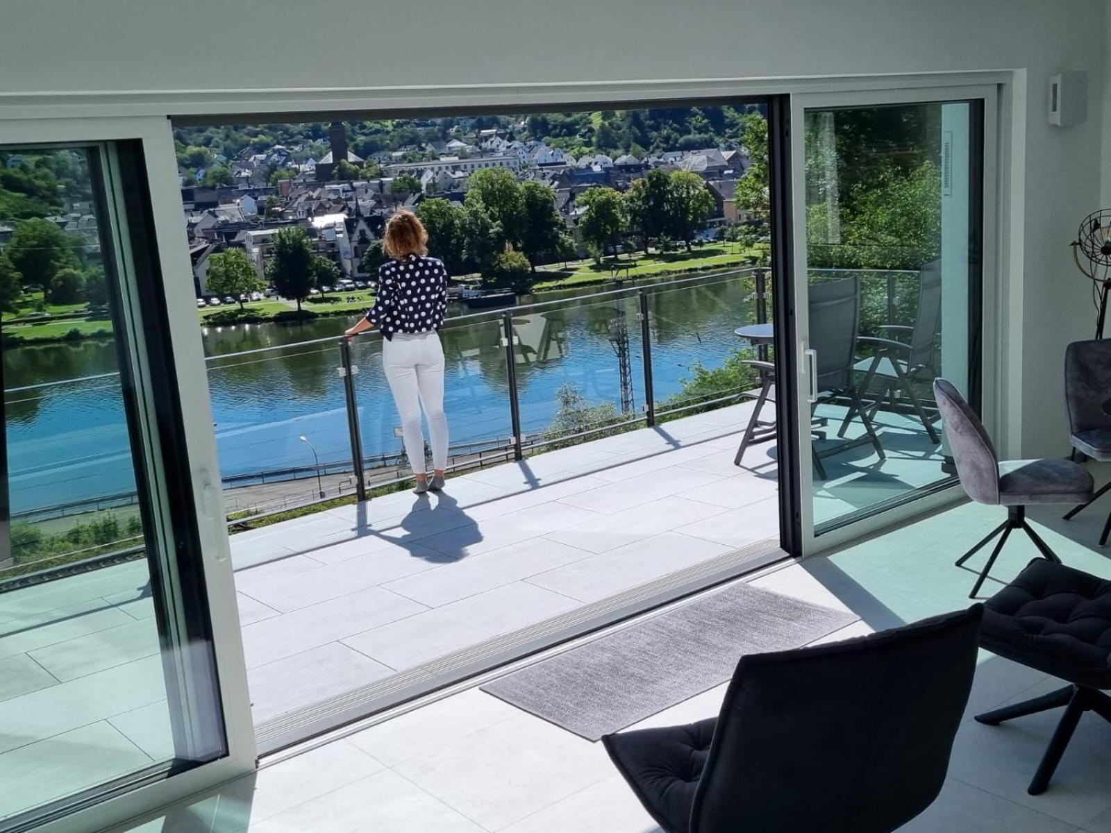 Mv Roemervilla, Lofts & Penthouses Mit Traumhaftem Moselpanoramablick Und Sauna Treis-Karden Exterior photo